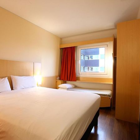 Ibis Buenos Aires Obelisco Hotell Eksteriør bilde