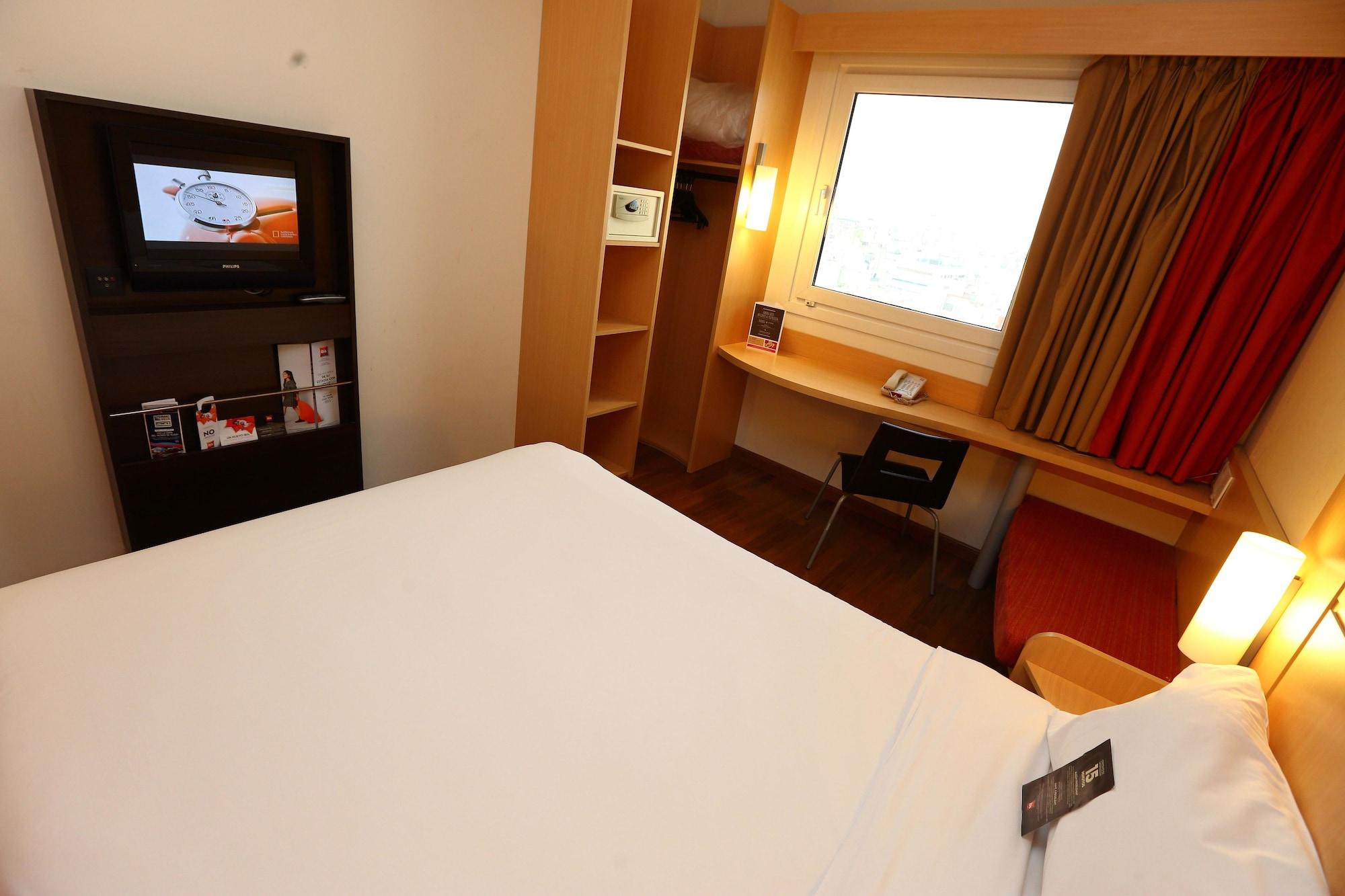 Ibis Buenos Aires Obelisco Hotell Eksteriør bilde