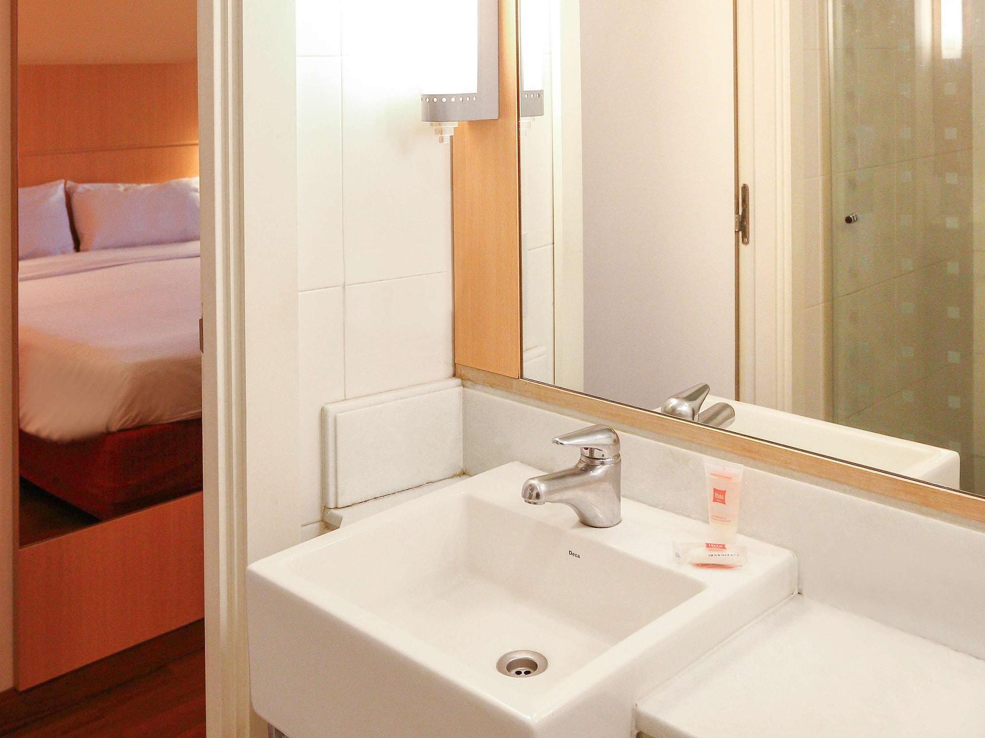 Ibis Buenos Aires Obelisco Hotell Eksteriør bilde